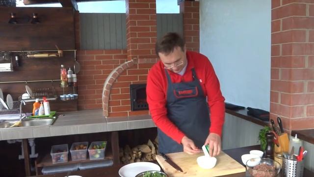 Готовим с Redston НАСТОЯЩИЕ БИФШТЕКСЫ. Beefsteak for men. смотреть онлайн