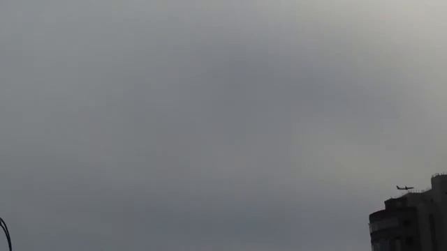 Самолет над академией Генштаба смотреть онлайн