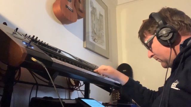 Flight of The Bumble Bee - Rimsky-Korsakov arr. Vov Dylan смотреть онлайн