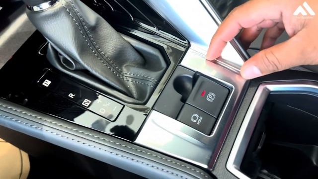 Toyota Yaris Cross 2024 1.5L SUV / Review