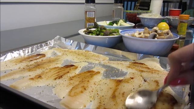 Fish & Asparagus Meal Prep смотреть онлайн
