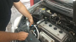Кондиционер автомобиля, замена золотника под давлением