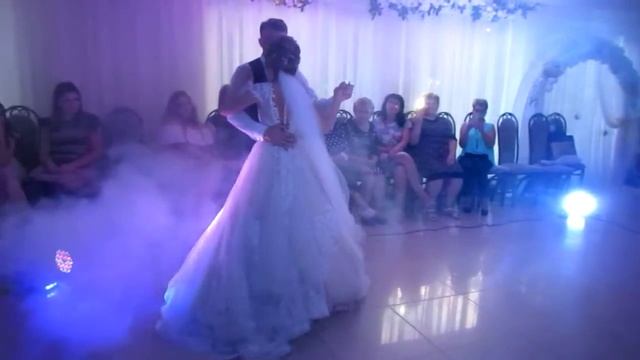 свадебный танец. Ёлка-море внутри меня смотреть онлайн