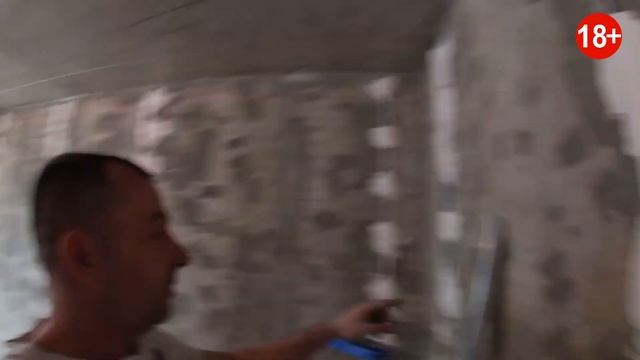 как штукатурить потолок / штукатурка по струнам / штукатурка потолка смотреть онлайн