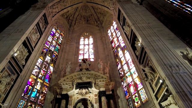 Duomo Di Milano | Milan Cathedral | The Most Popular Spot in Milan | Italy смотреть онлайн