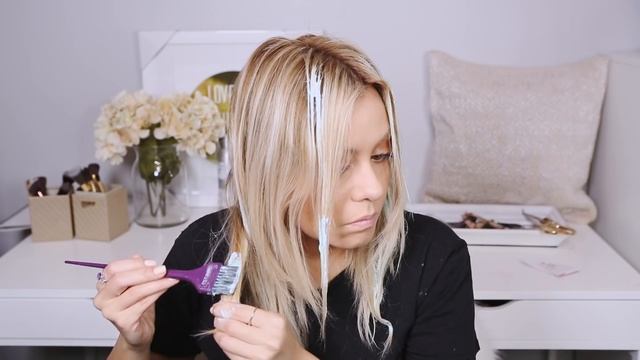 How To Tone and Brighten Blonde Hair At Home смотреть онлайн
