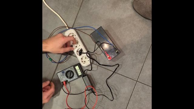 Інтернет без світла. Компактний та простий безперебійник на роутер Wi-Fi. Не переплачуй - зроби сам смотреть онлайн