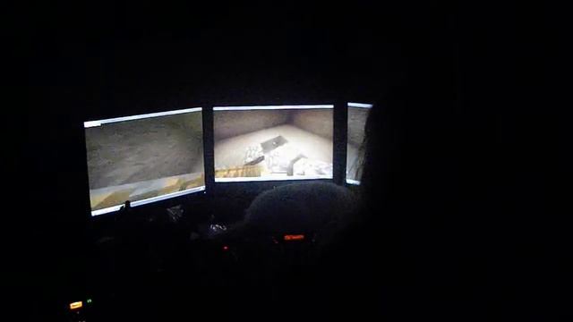 Minecraft Tri Monitor смотреть онлайн