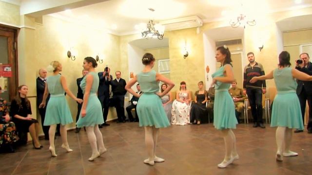 Танец группы "Ромашка лерина" - педагог Лилия Юмашева. смотреть онлайн