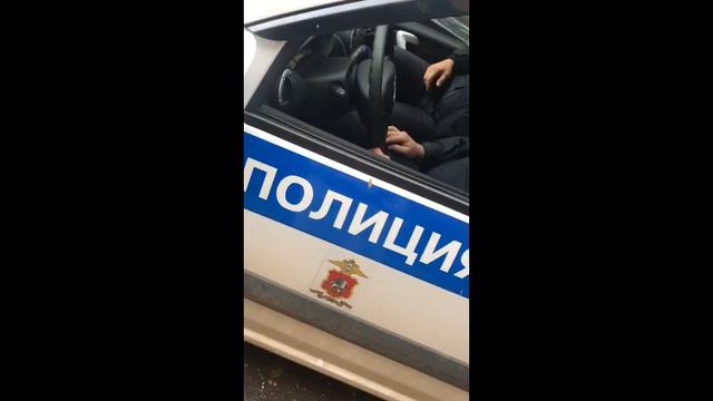 Я сегодня вызвала полицию...в налоговую смотреть онлайн