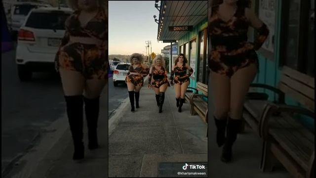 Пышные красотки , красуются в своем стиле ...❤????????? смотреть онлайн