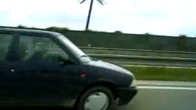 VW Polo Variant TDi vs Citroen AX 1.4 D смотреть онлайн