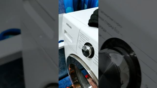 ? Течёт вода из лотка для порошка Стиральная машина Samsung смотреть онлайн