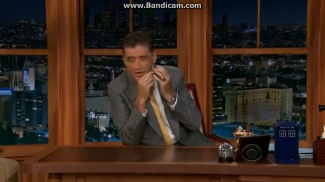 Craig Ferguson & Geoff Peterson groove them harmonicas смотреть онлайн