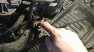 Замена датчика температуры охлаждающей жидкости (ДТОЖ) на Honda Civic 5D