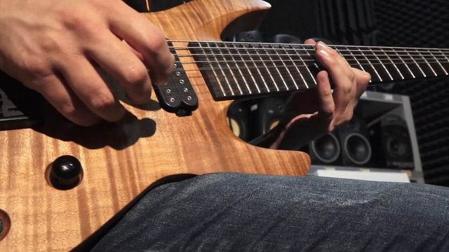 Восьмиструнная электрогитара Jackson USA select B8DX - В новой роли! смотреть онлайн