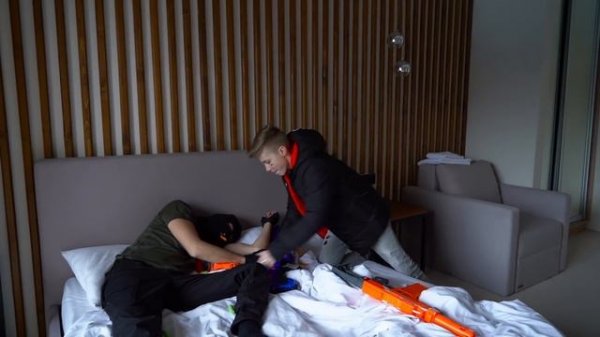 NERF -  Punishment. В ОДИНОЧКУ против БАНДЫ....