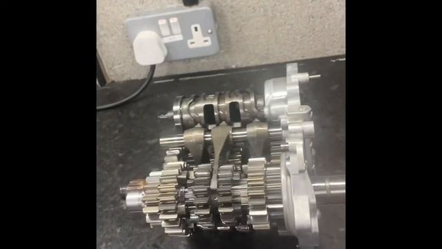 Kawasaki ZX10R ZX10RR Cassette Gearbox Removal And Inspection