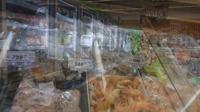 Керчь продуктов валом ! Супермаркет Фреш. Неухоженый Сквер Лётчиков.5.мая 2022. смотреть онлайн