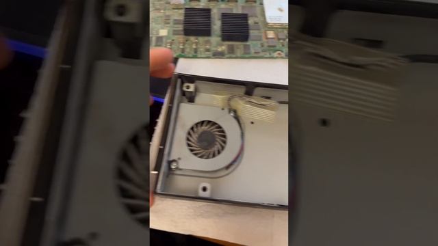 Ремонт блока телевизора Samsung ￼ue65hu9000txru смотреть онлайн
