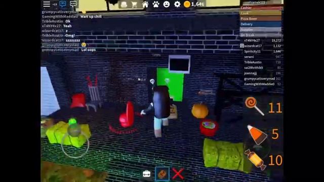 ?Halloween? work at a pizza place *roblox* смотреть онлайн