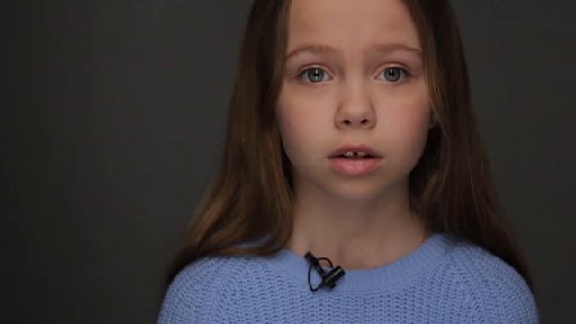 Пучкина Дарья "На земле безжалостно маленькой..." Р.Рождественский смотреть онлайн