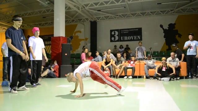 Уличные танцы Курск смотреть онлайн
