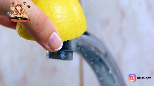 Как легко убрать неприятный запах из мусорного ведра. А нужно всего то .... смотреть онлайн