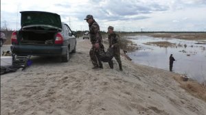 26 кг Щук наловили с одной лужи на разливе!!! Сугмутское месторождение (70 куст) СЕВЕР!!!