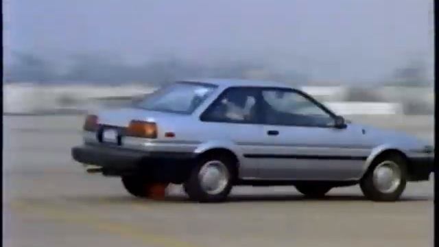 1986 VW GOLF and Jetta Mk2 vs. competition VHS Showroom Tape смотреть онлайн