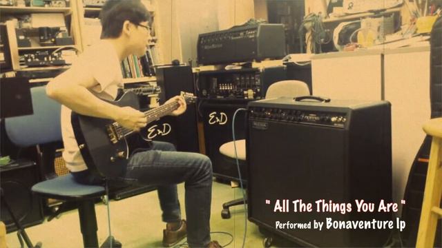 [Truss Music] USA LsL Instruments - Bonvaventure IP is playing his La Perronita Model смотреть онлайн