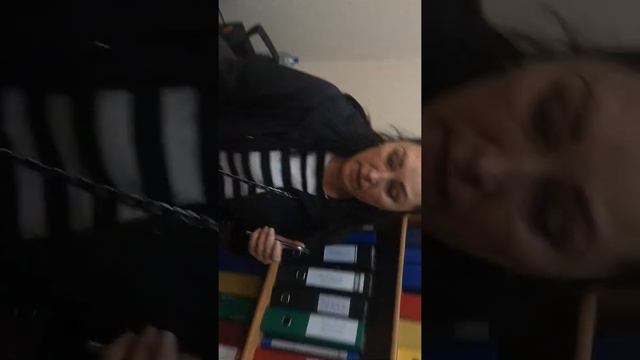 Председатель ТСЖ Приморское-293. Общается с жильцами смотреть онлайн