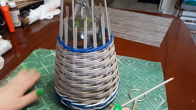 МК! Кувшин из бумажной лозы смотреть онлайн