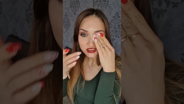 Обезжиренное средство для снятия макияжа с глаз Mary Kay® смотреть онлайн