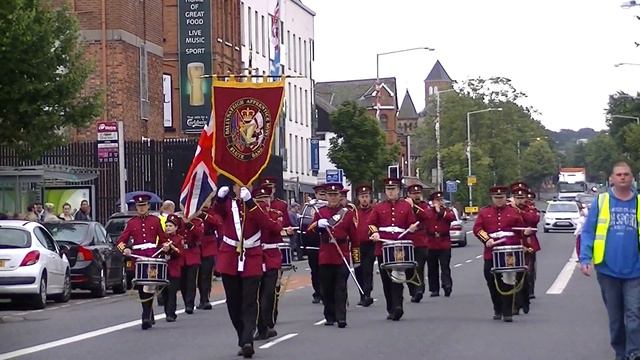 Ballynafeigh Apprentice Boys FB @ Joe Bratty & Raymond Elder 20th Anniversary Memorial Parade 2014 смотреть онлайн