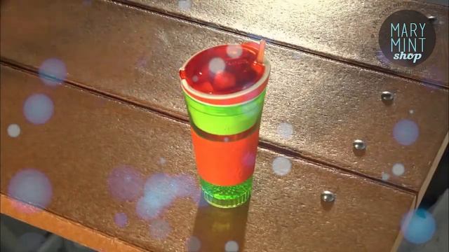 КЛАССНЫЙ КОНТЕЙНЕР СТАКАН 2В1 SNACKEEZ! смотреть онлайн