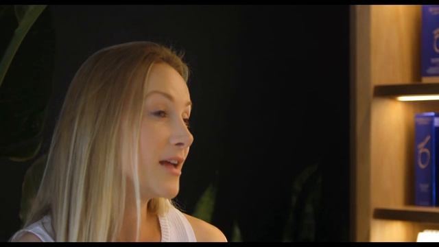 ZO Skin Health - Gentle Cleanser Product Overview смотреть онлайн
