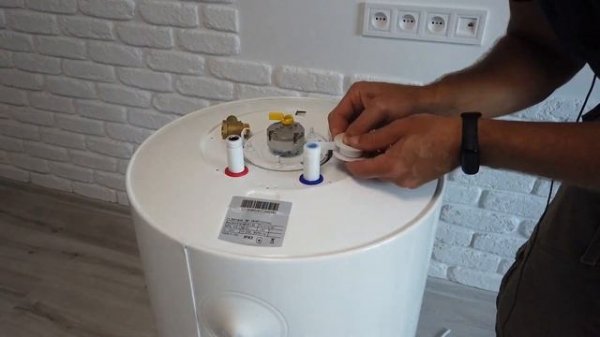 Как установить бойлер своими руками