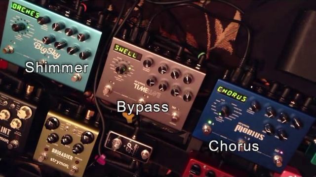 Strymon BigSky, Timeline & Mobius all together at once. смотреть онлайн