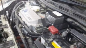 Установил дизельный фен на Nissan Leaf ze0