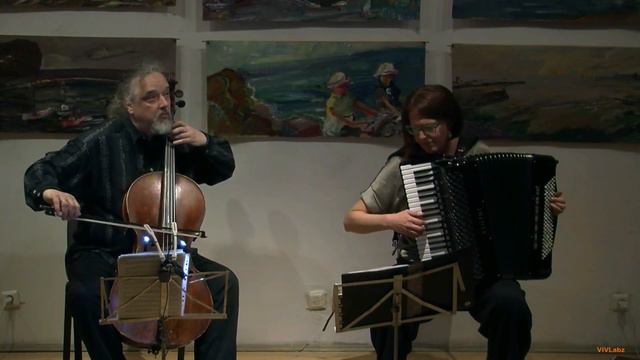 Эвелина Петрова и Виктор Соболенко - "Колечко" (Русская народная песня) смотреть онлайн