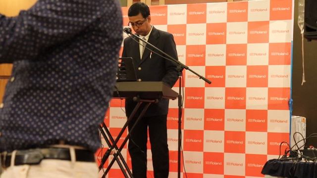 Roland EX20 live demonstration. смотреть онлайн