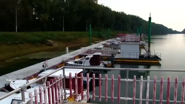Nautičko selo "Biser" u Boljevcima смотреть онлайн