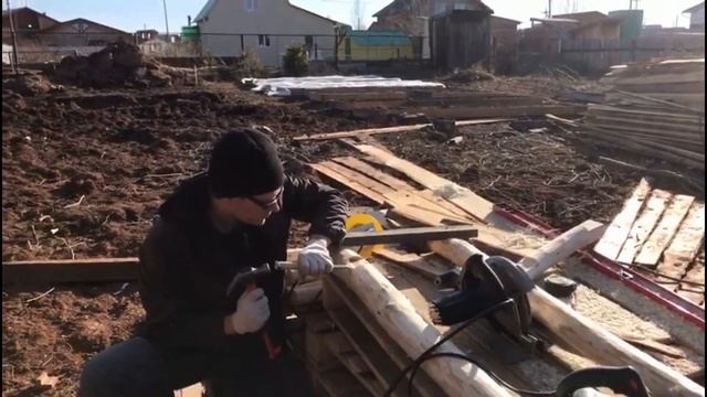 Приставная лестница своими руками из брёвен смотреть онлайн