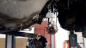 Nissan x- trail снятие коробки передач. Замена сцепления.