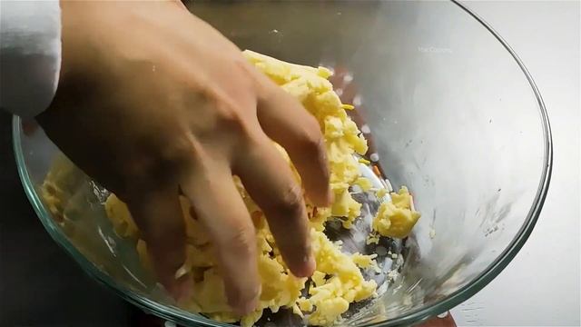 Melt in your mouth. Surprisingly easy and delicious! смотреть онлайн