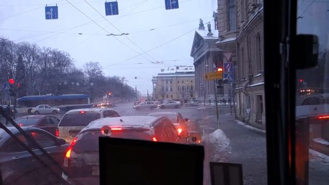 Оттепель в Питере. Поездка в маршрутке. смотреть онлайн