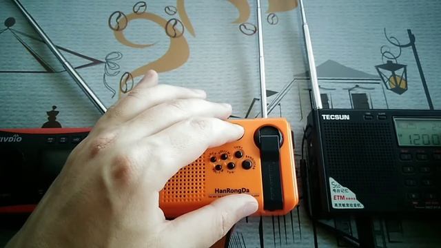 Тест приёмника HanRongDa HRD-900 на КВ диапазоне с Tecsun PL-310 и Tivdio v-116 (Degen de-27) смотреть онлайн