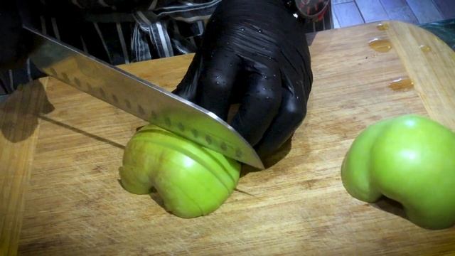 Пирог из резаных и тертых яблок. Готовим по рецептам Елены Молоховец смотреть онлайн