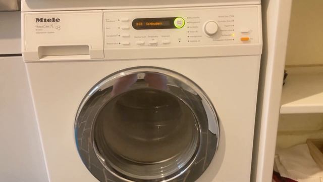 Nachschleudern in der Miele W5801 wps 1600 U/Min смотреть онлайн